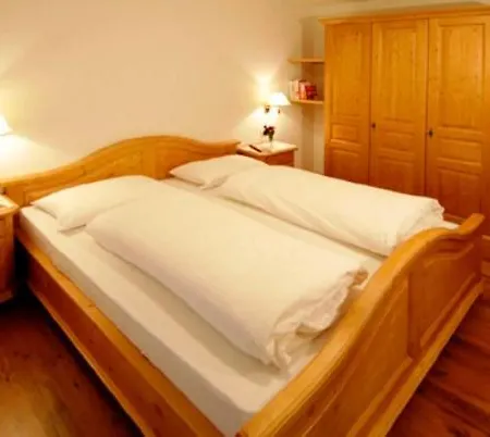 Urthalerhof Villa Kastelruth Kamer foto