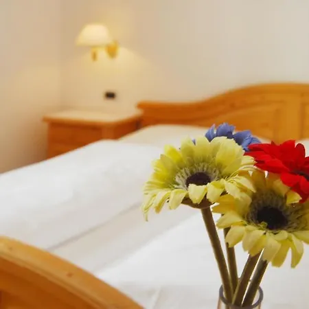 Urthalerhof Villa Kastelruth Kamer foto
